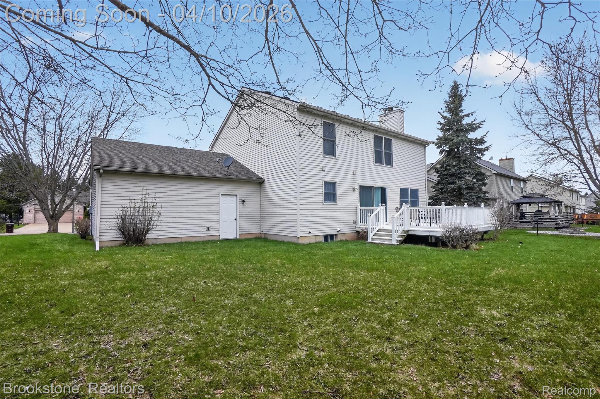 12359 Mission Hills Drive