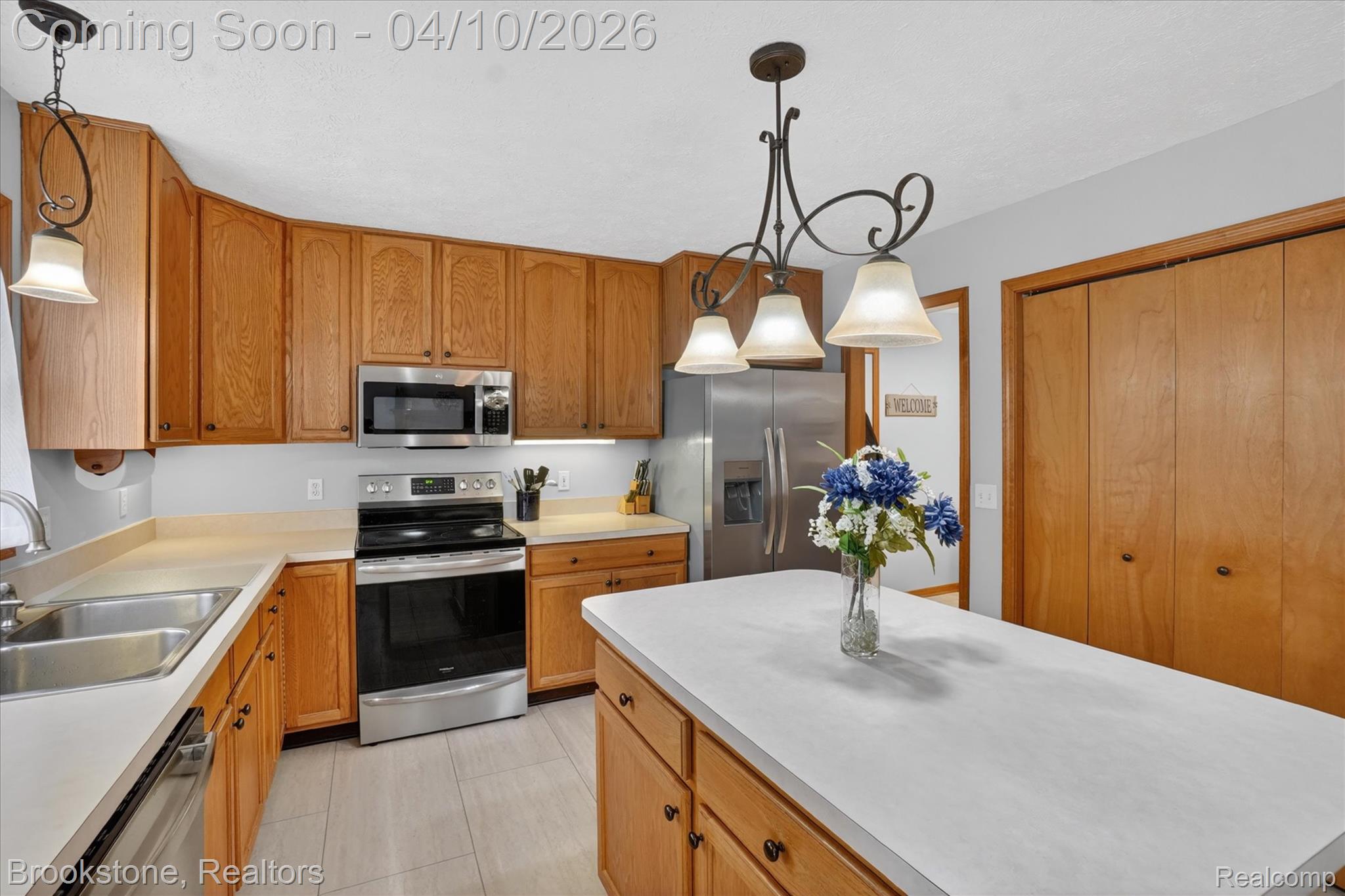 12359 Mission Hills Drive