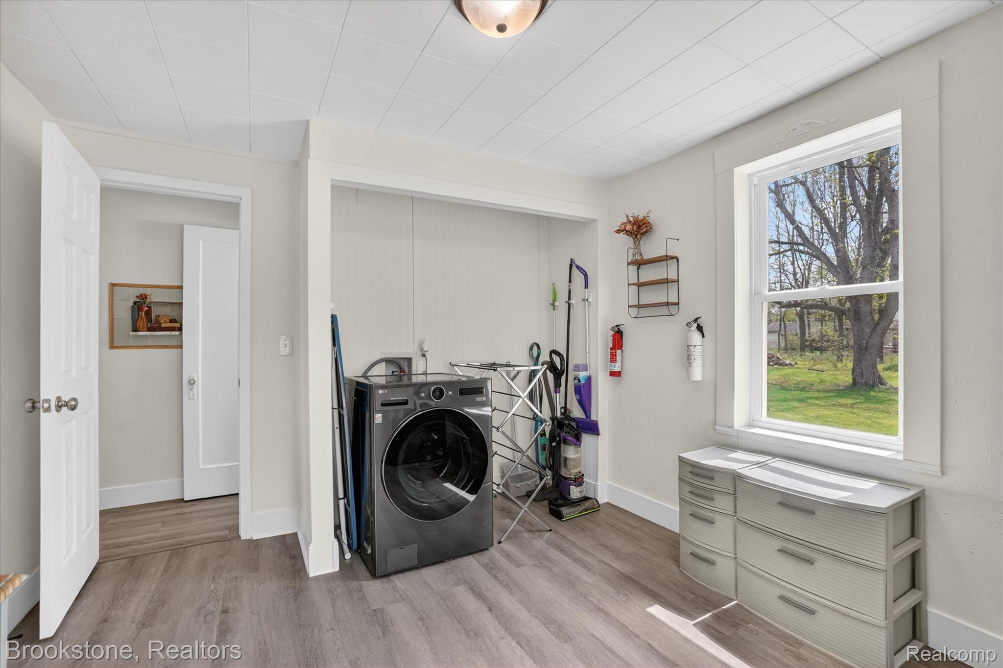 1331 Wolf Court