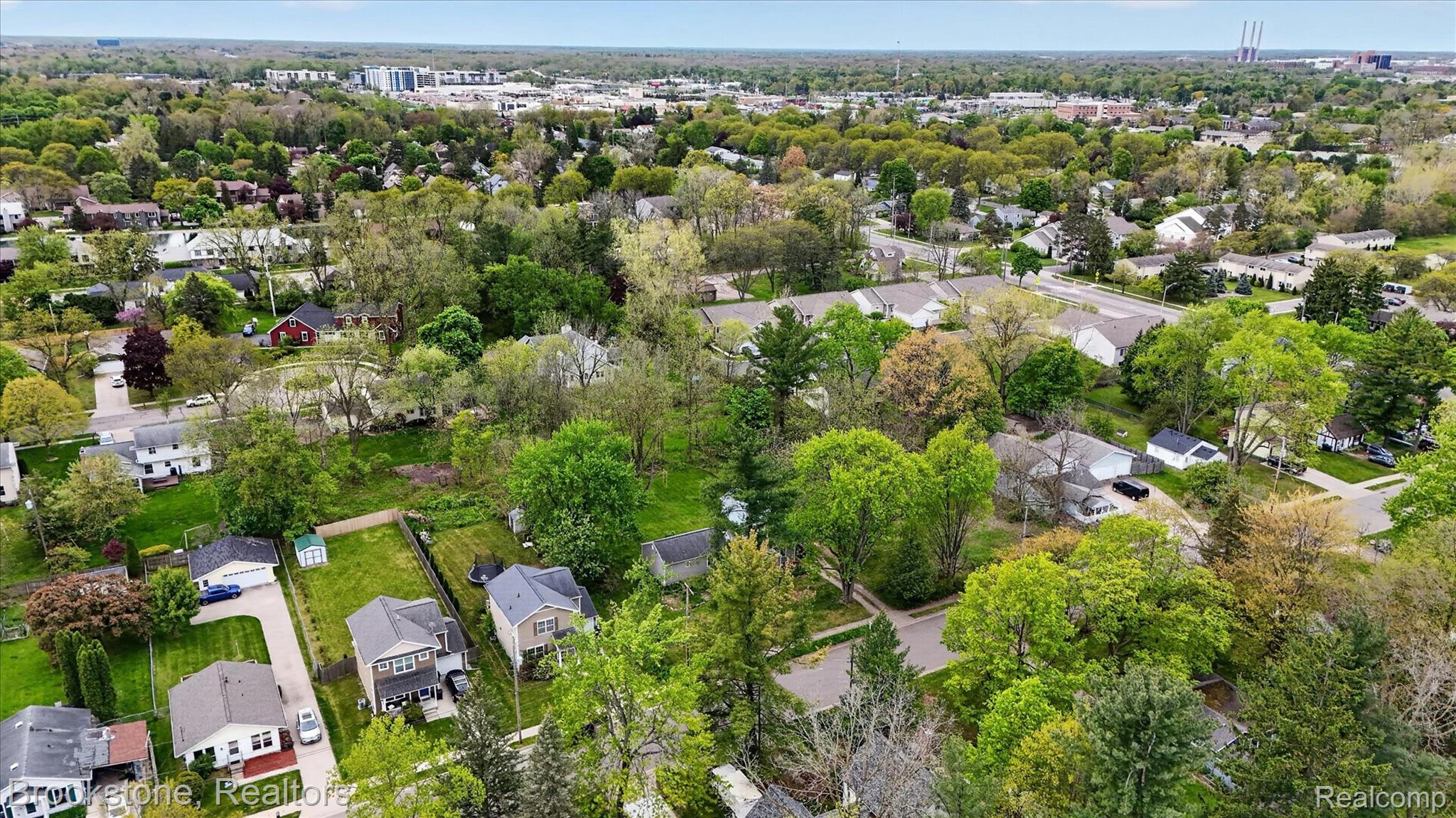 1331 Wolf Court