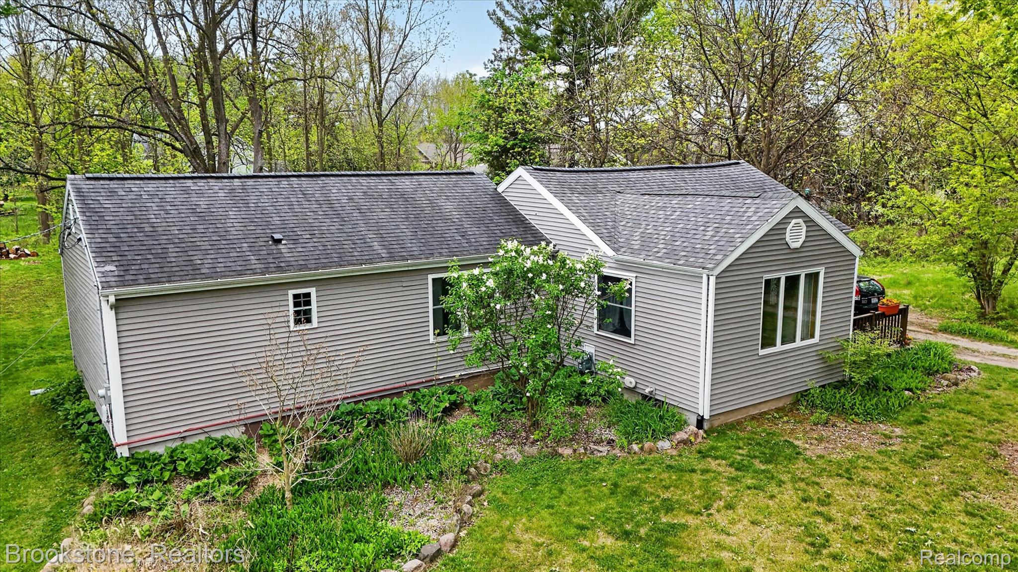 1331 Wolf Court