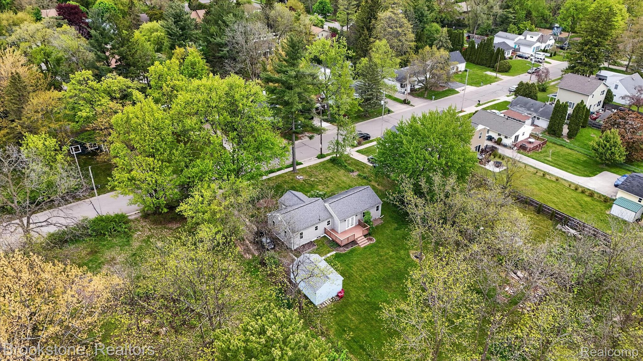 1331 Wolf Court