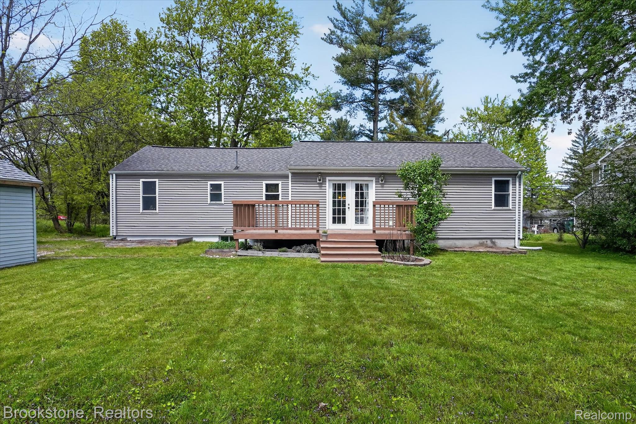 1331 Wolf Court