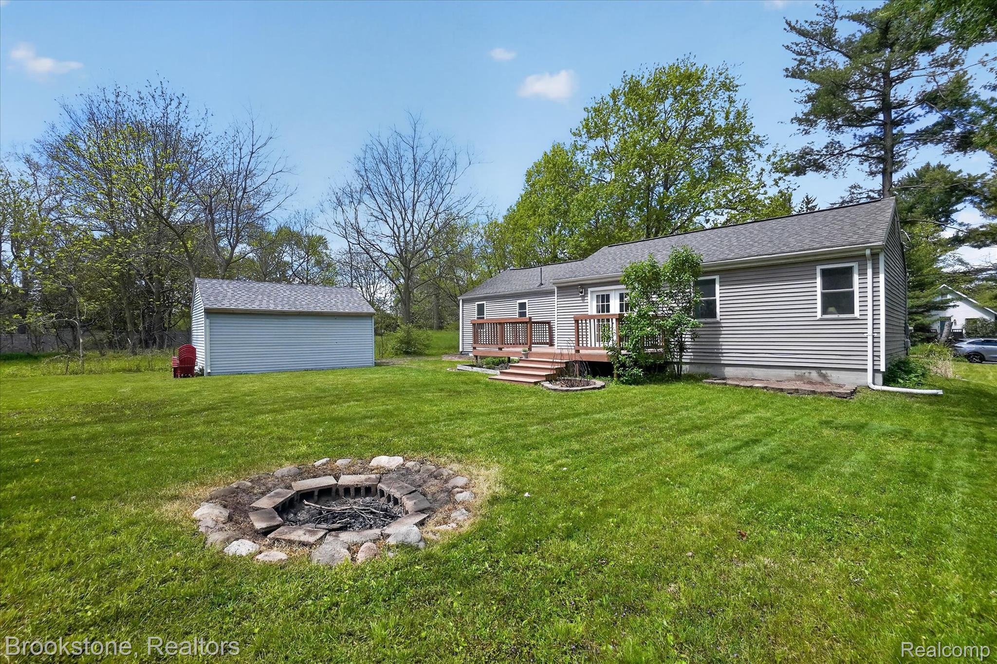 1331 Wolf Court