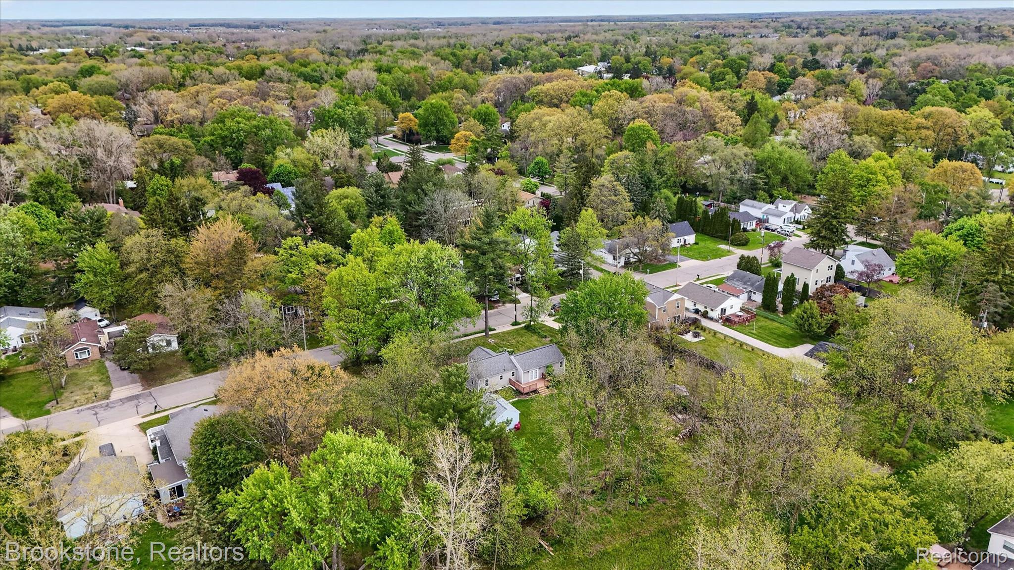 1331 Wolf Court