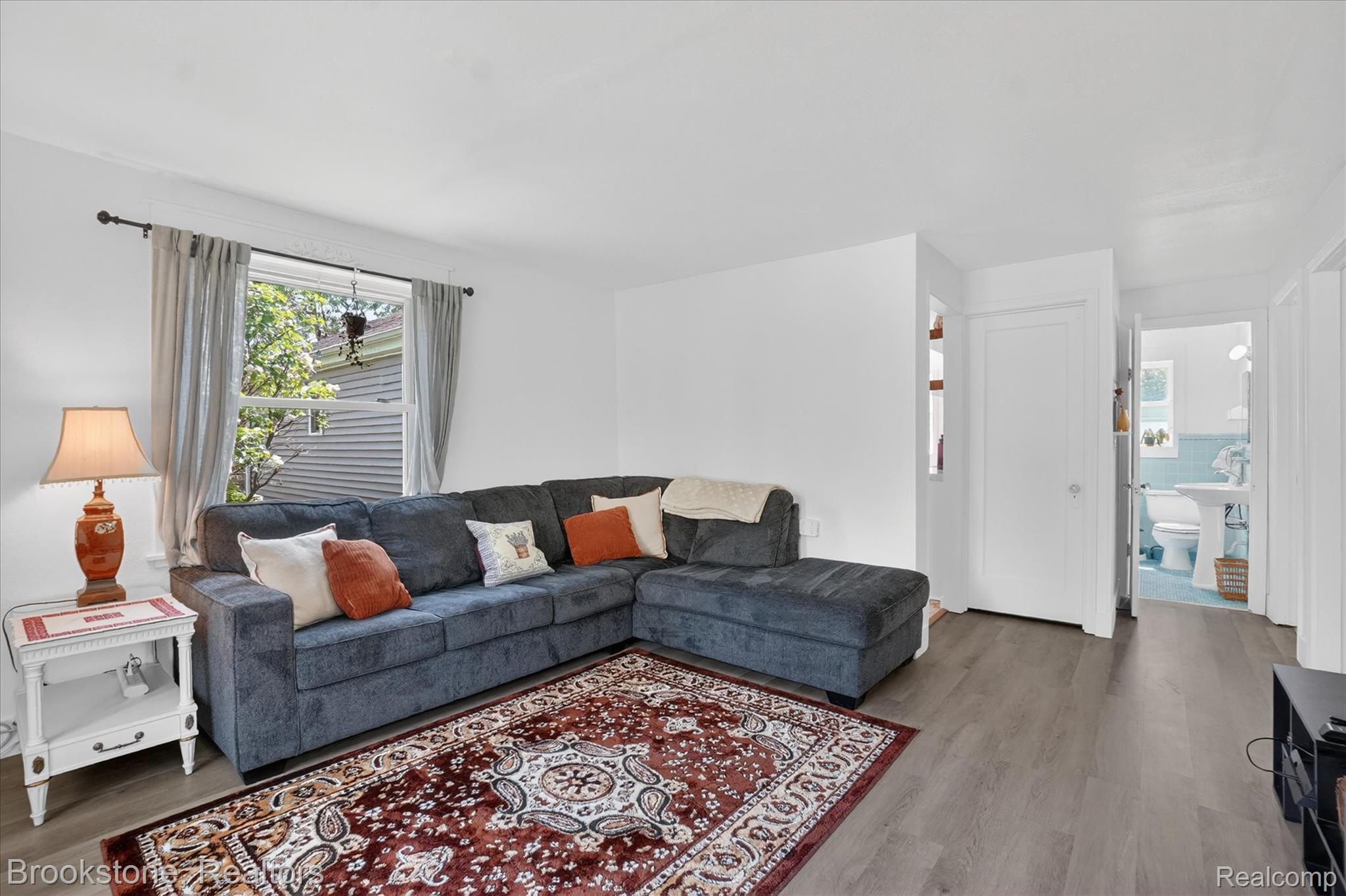 1331 Wolf Court