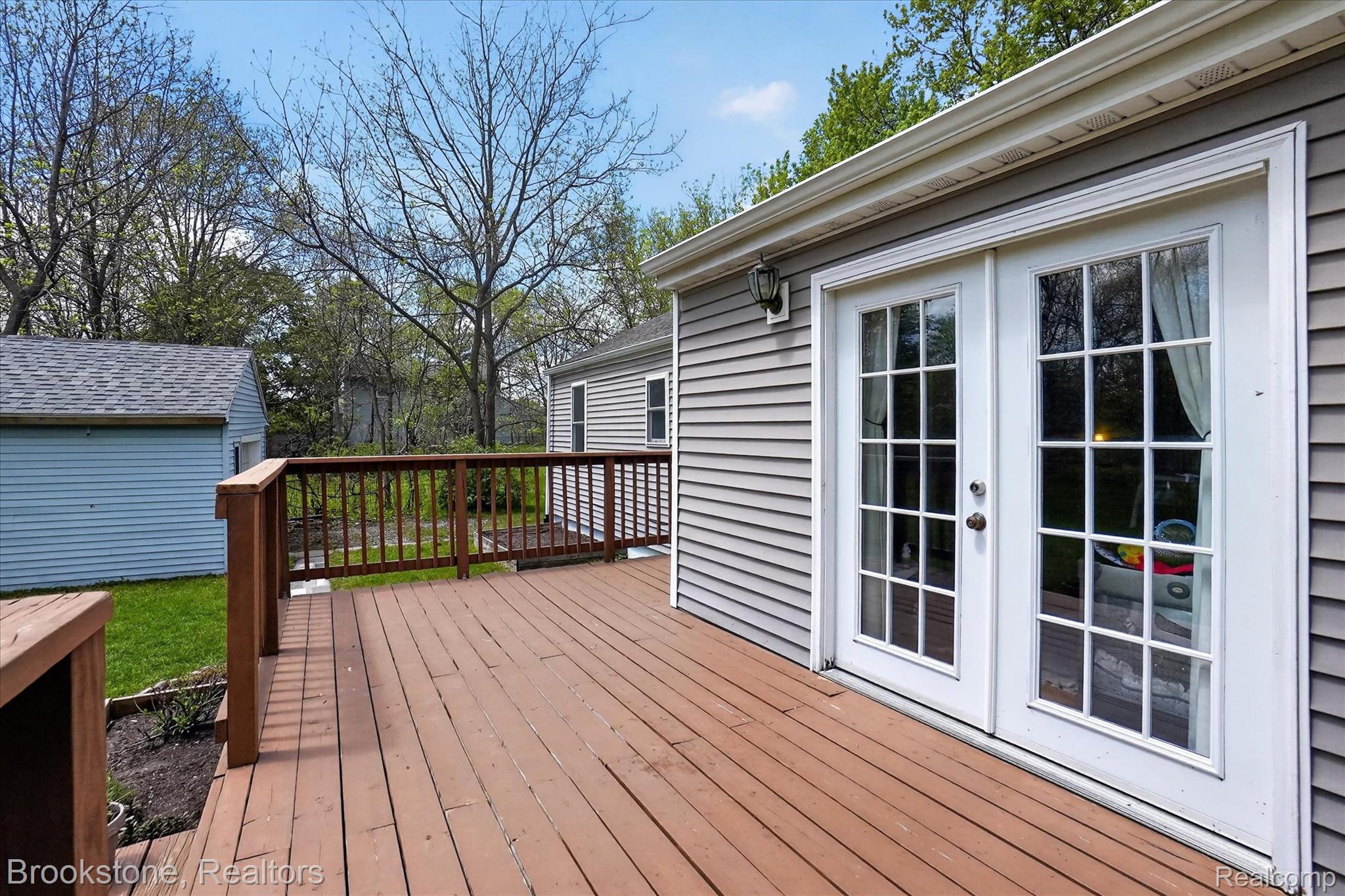 1331 Wolf Court