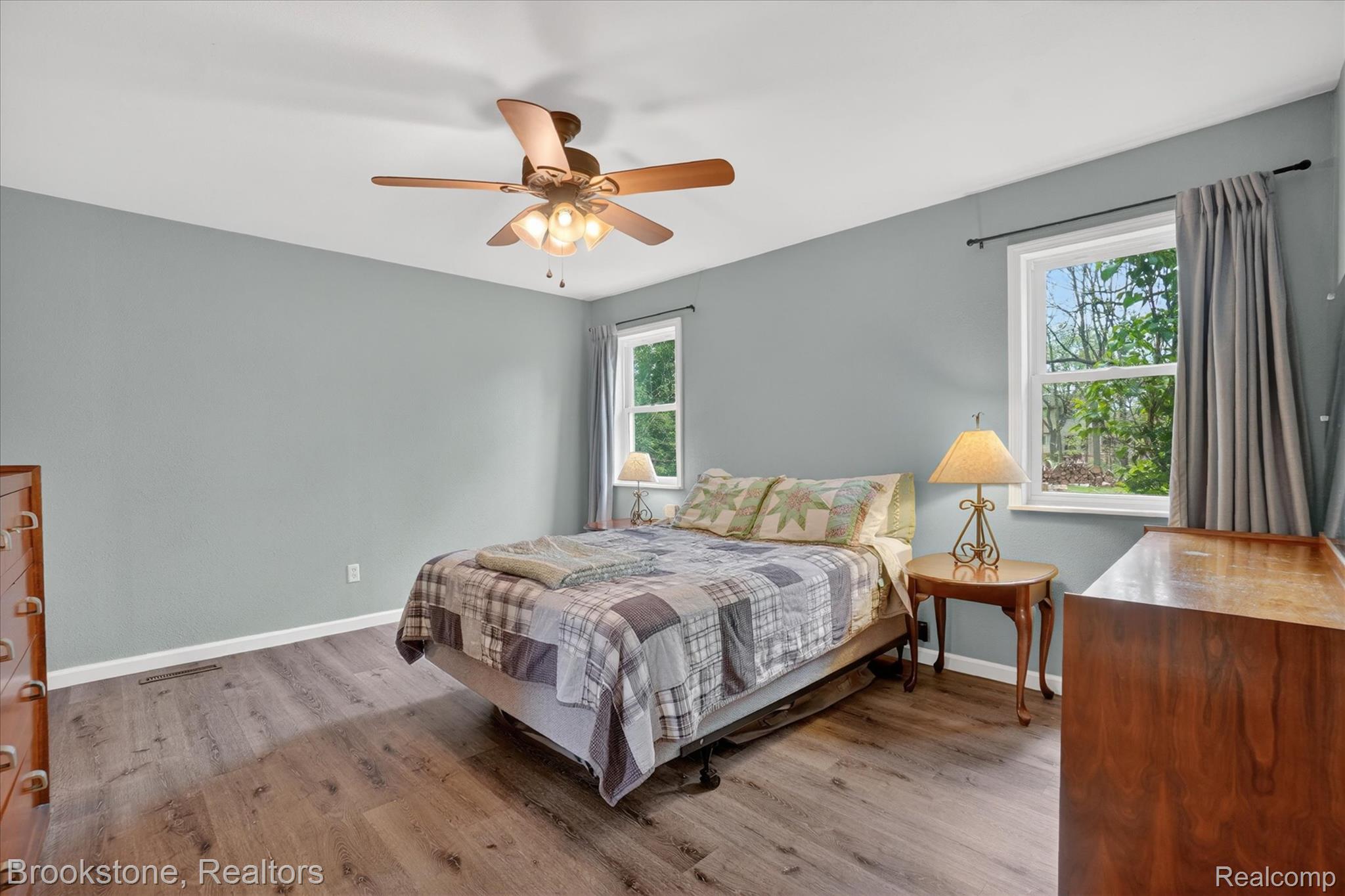 1331 Wolf Court