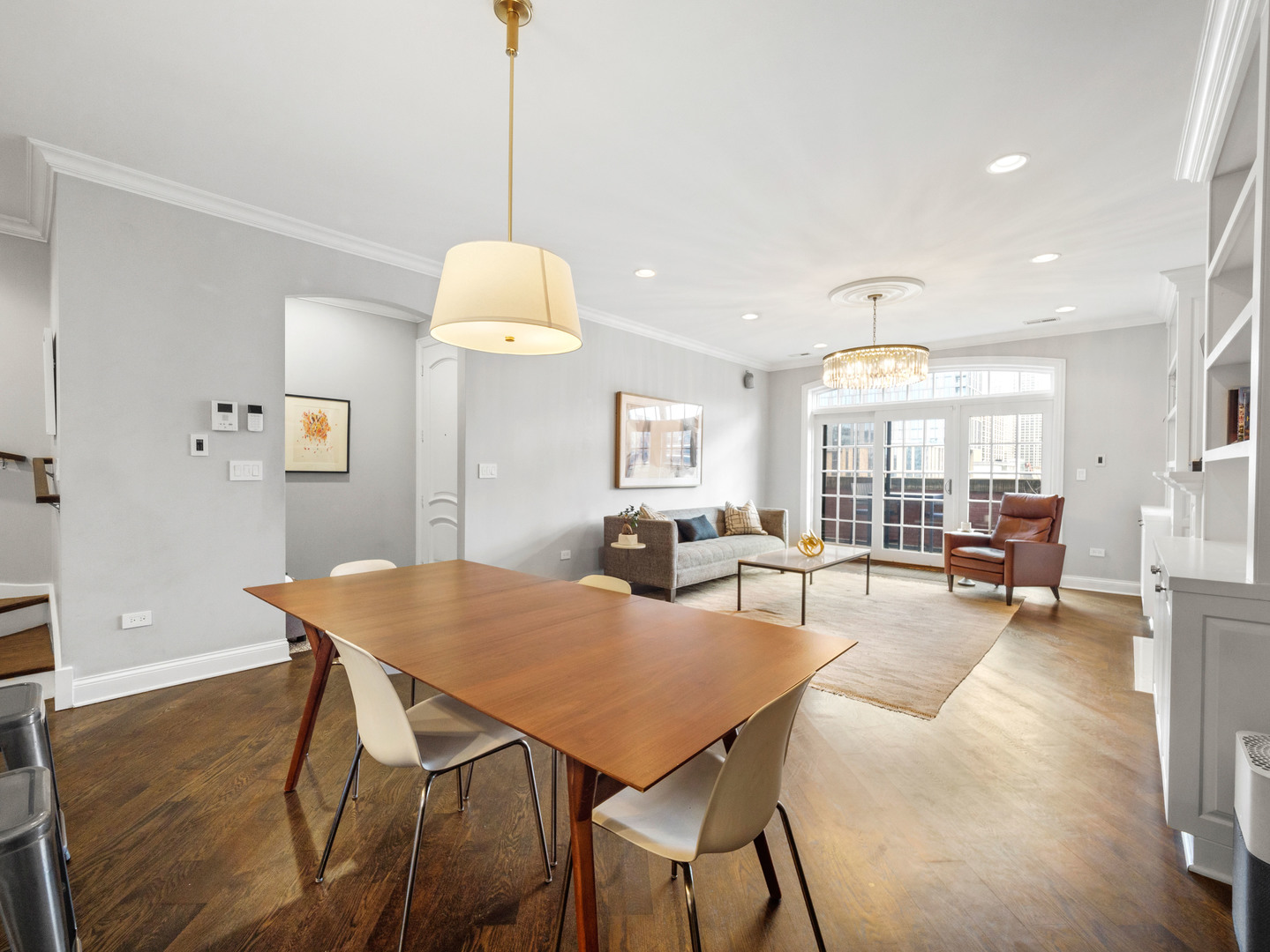 100 S Sangamon Street Unit: 4S