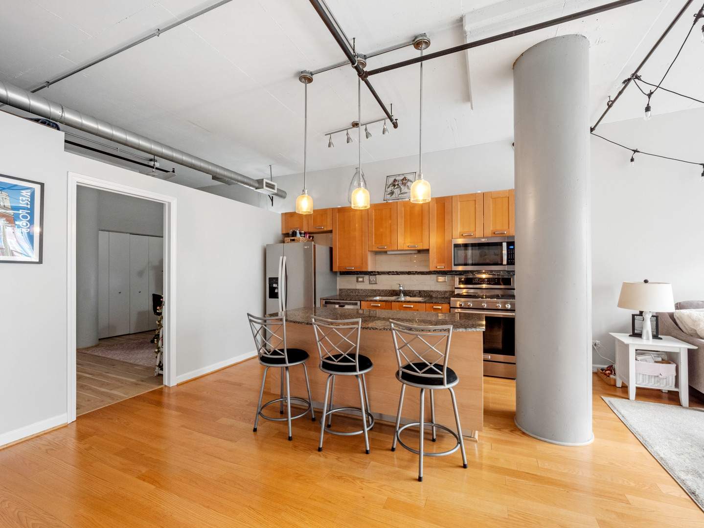 111 S Morgan Street Unit: 511