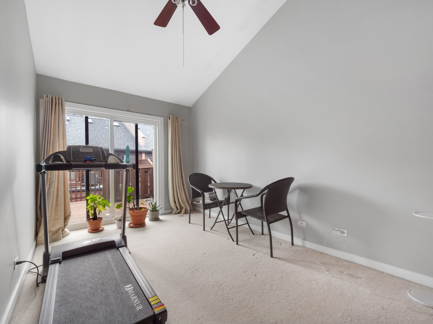 1801 W Diversey Parkway Unit: 30