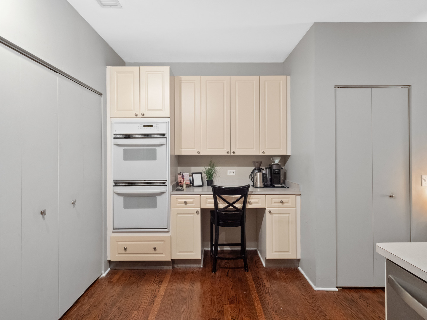 1801 W Diversey Parkway Unit: 30