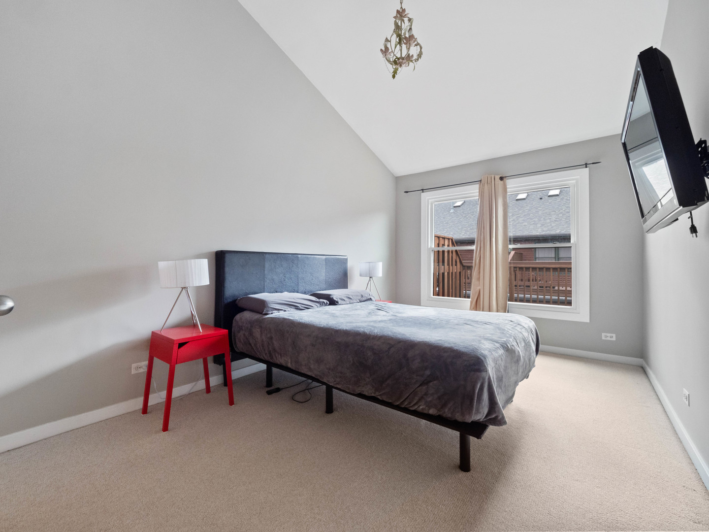 1801 W Diversey Parkway Unit: 30