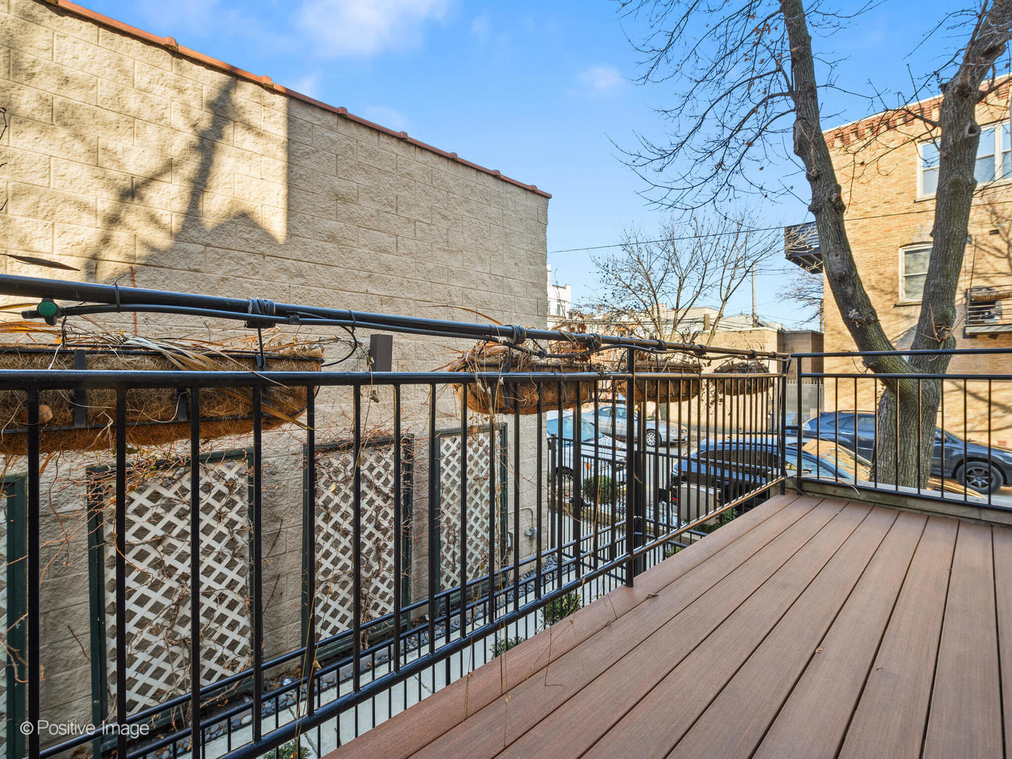 884 N Paulina Street Unit: 1R