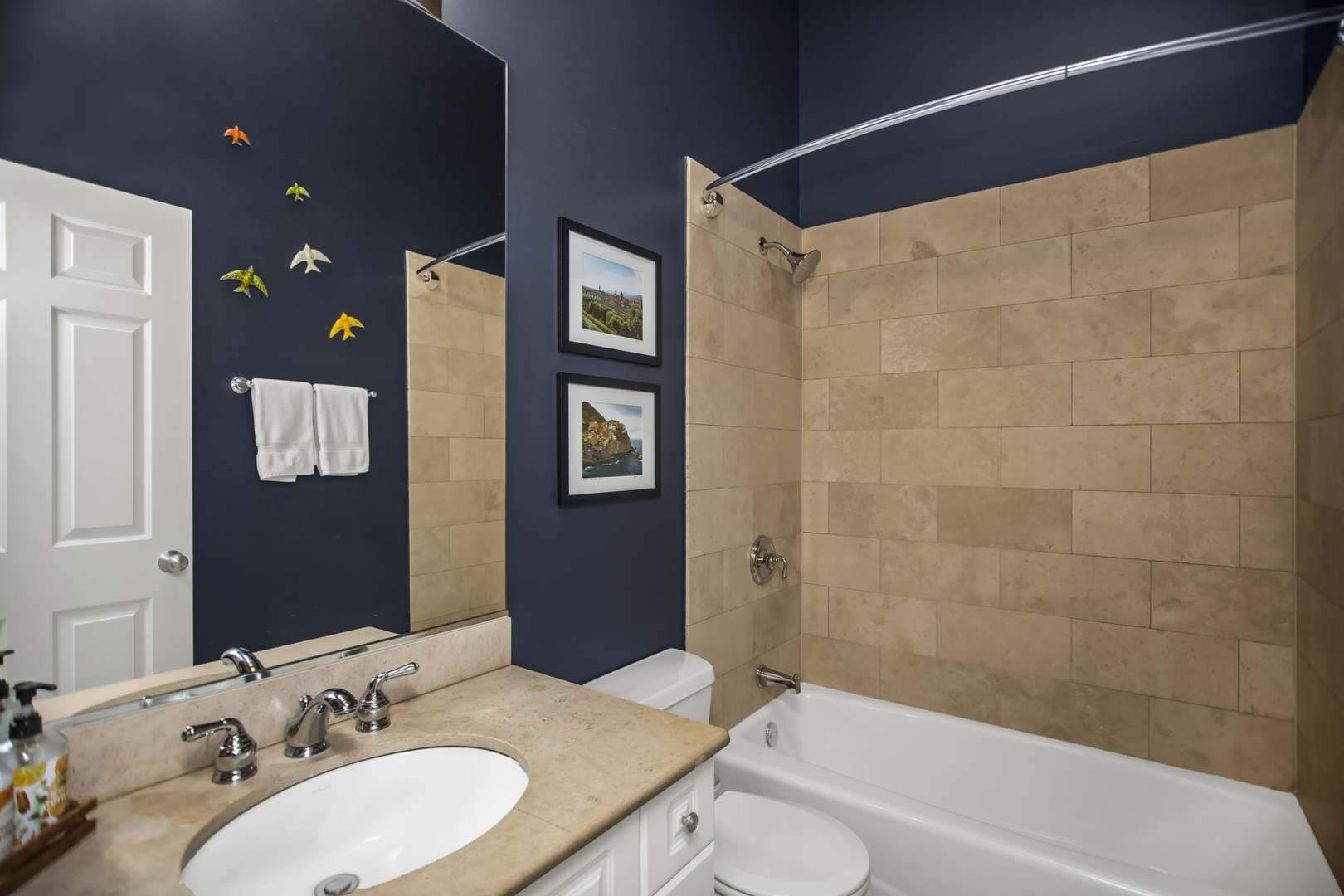3346 N SOUTHPORT Avenue Unit: 4S