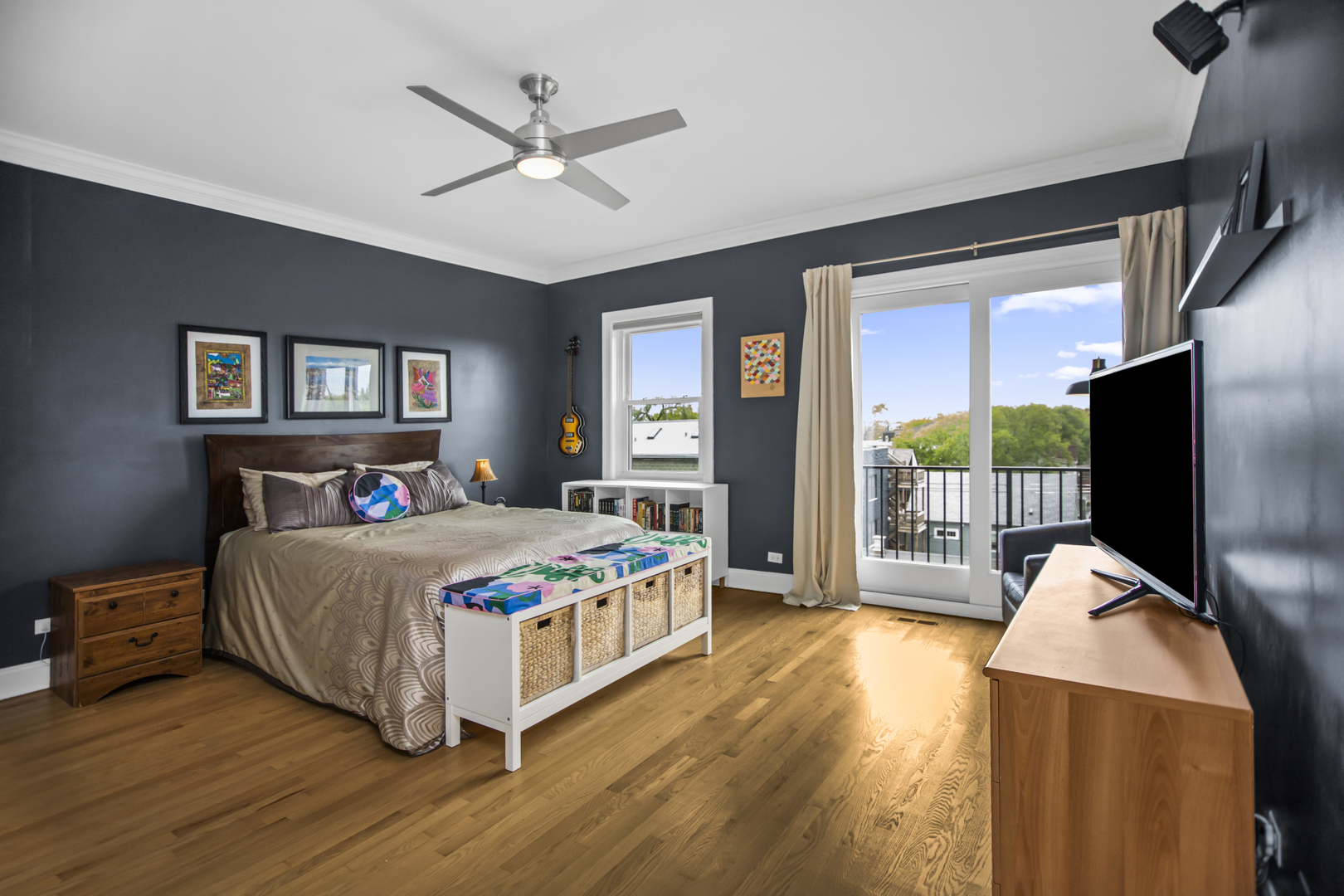 3346 N SOUTHPORT Avenue Unit: 4S