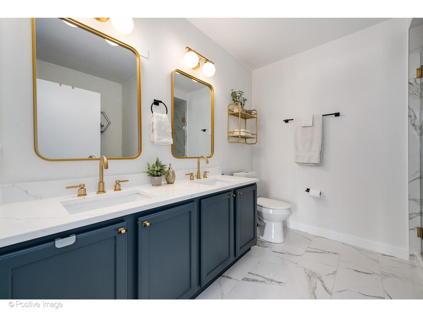 600 N Dearborn Street Unit: 701