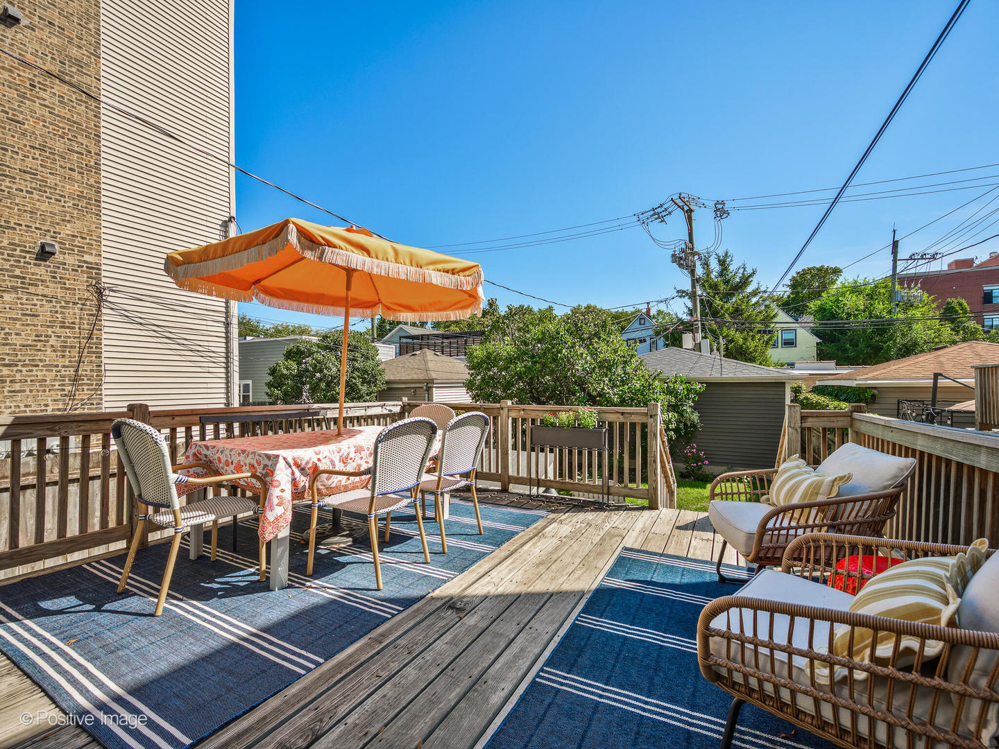 4017 N Whipple Street