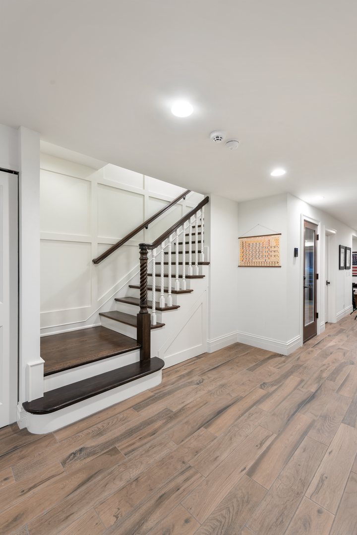 41 E Elm Street