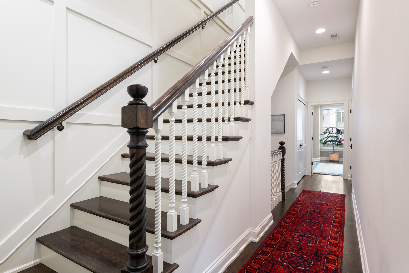 41 E Elm Street