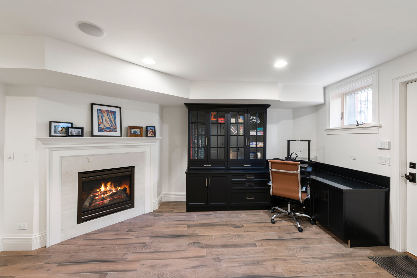41 E Elm Street