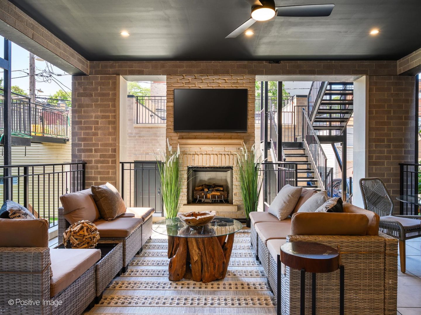 1934 N Halsted Street Unit: 1