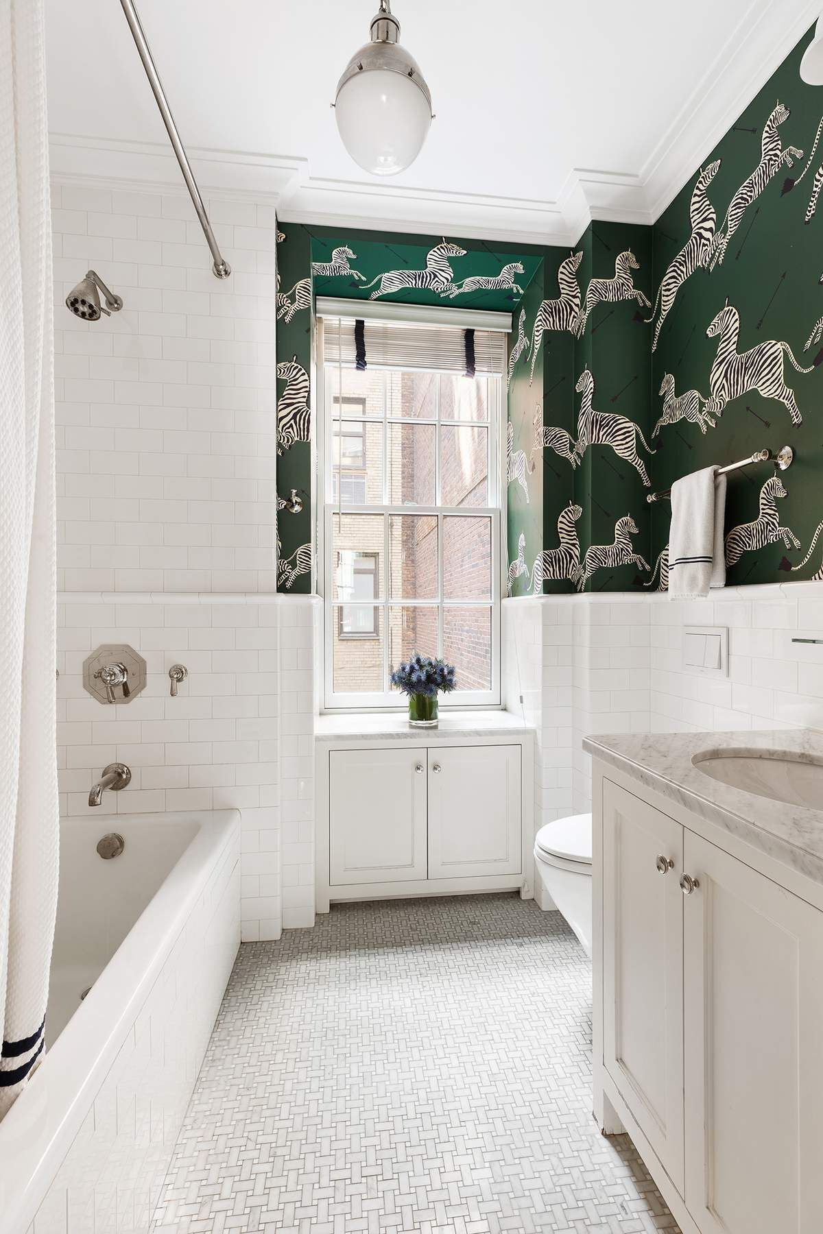 136 E 79th Street 11A