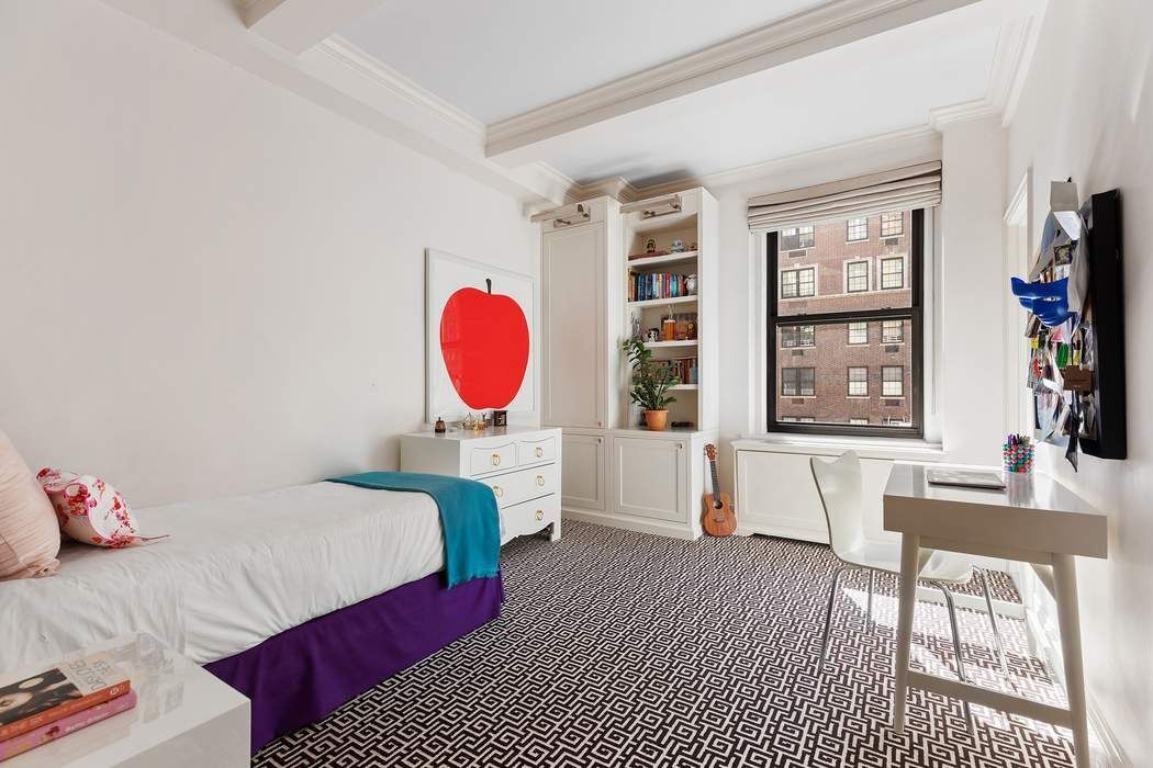 55 E 72nd Street 10S