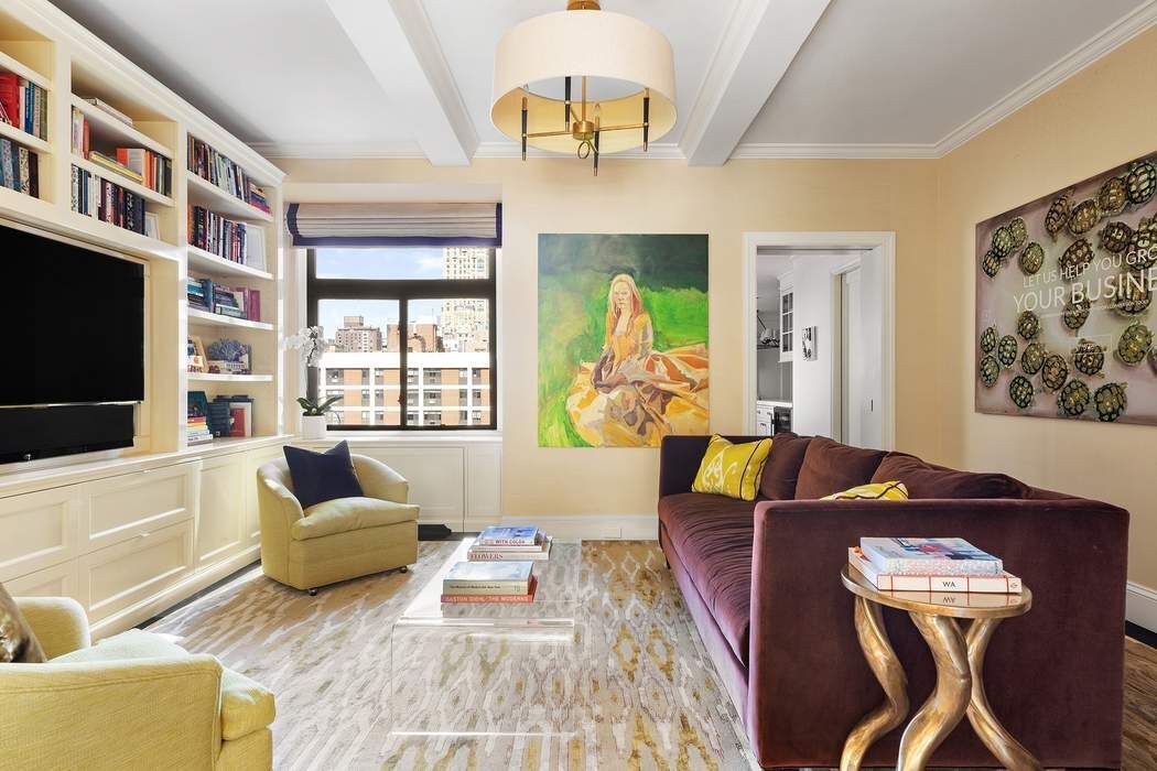 55 E 72nd Street 10S