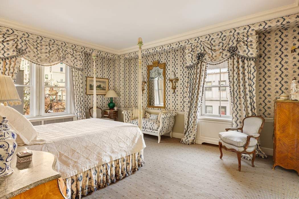 133 E 64th Street 6B