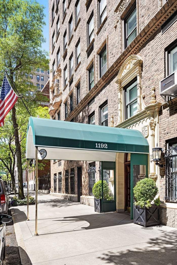 1192 Park Avenue 2E