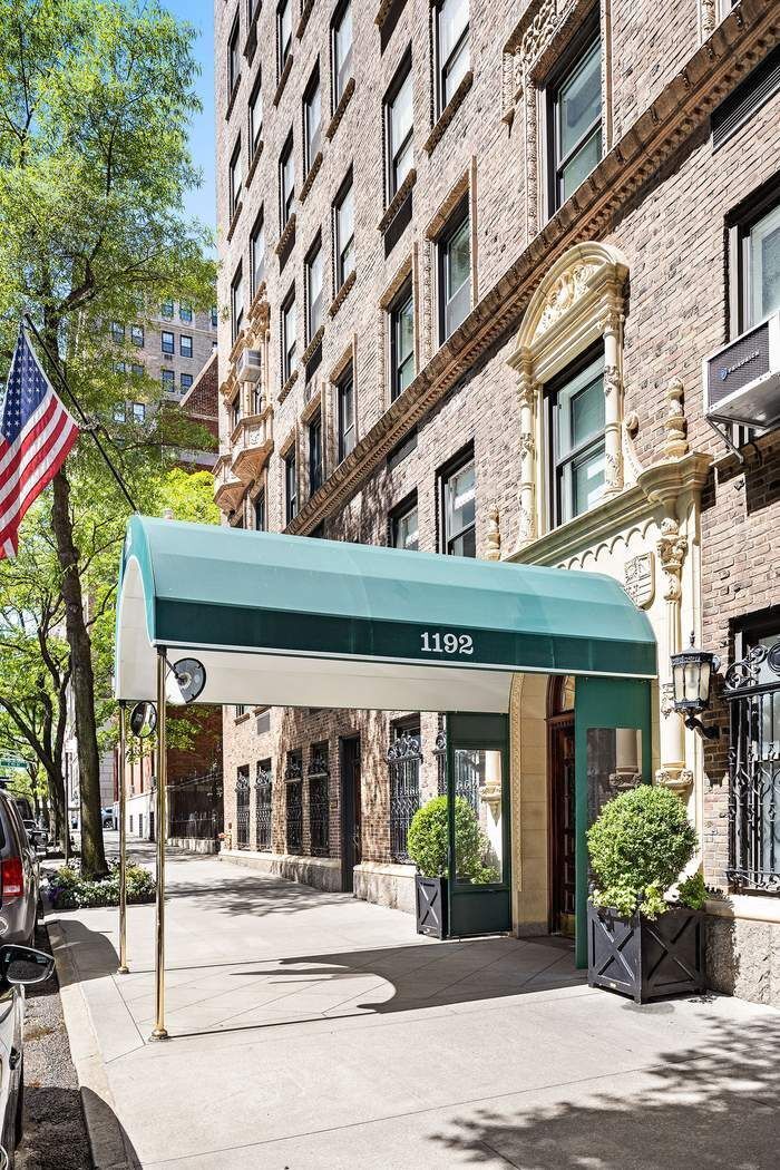 1192 Park Avenue 2E