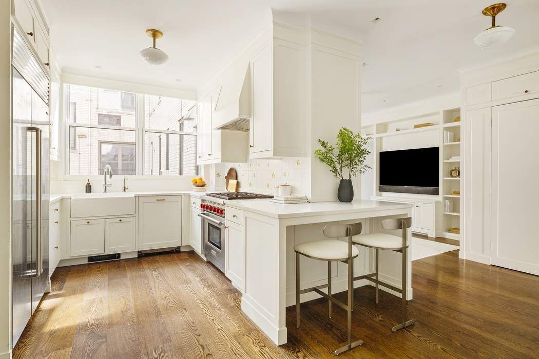 1155 Park Avenue 10SW