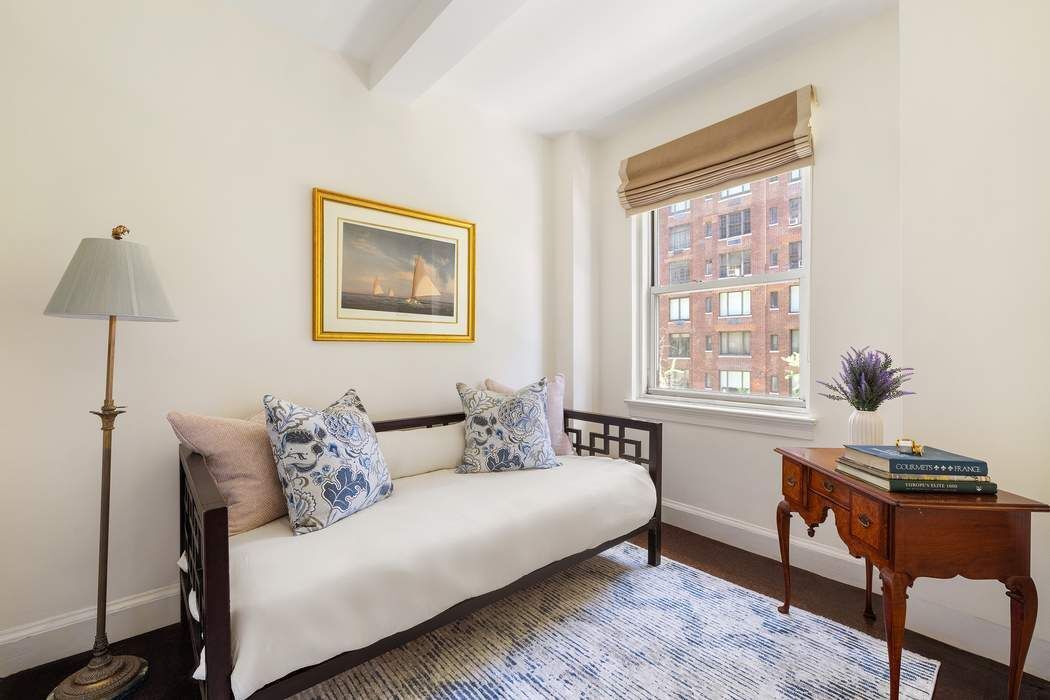 350 E 57th Street 5B