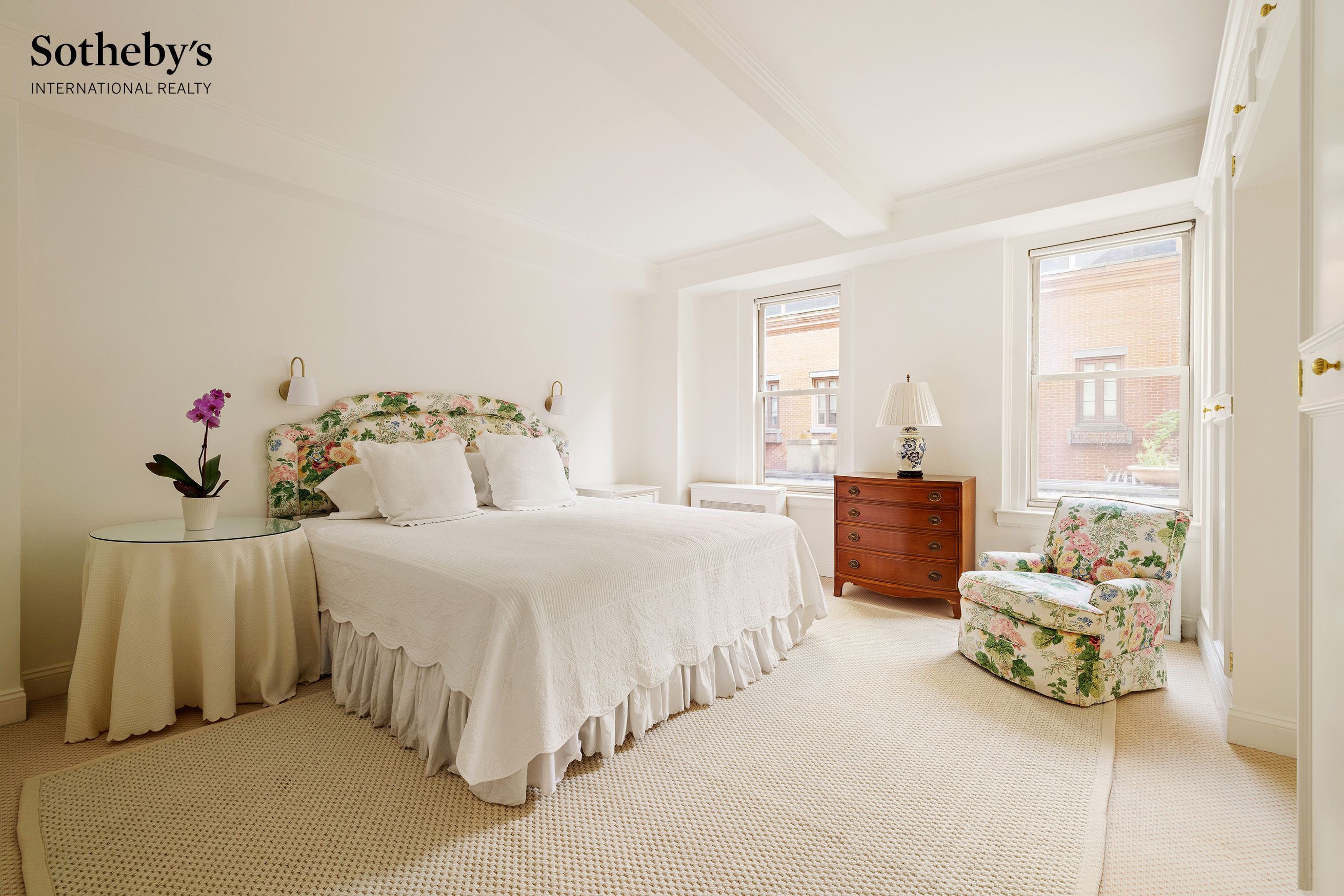 155 E 72nd Street 2D