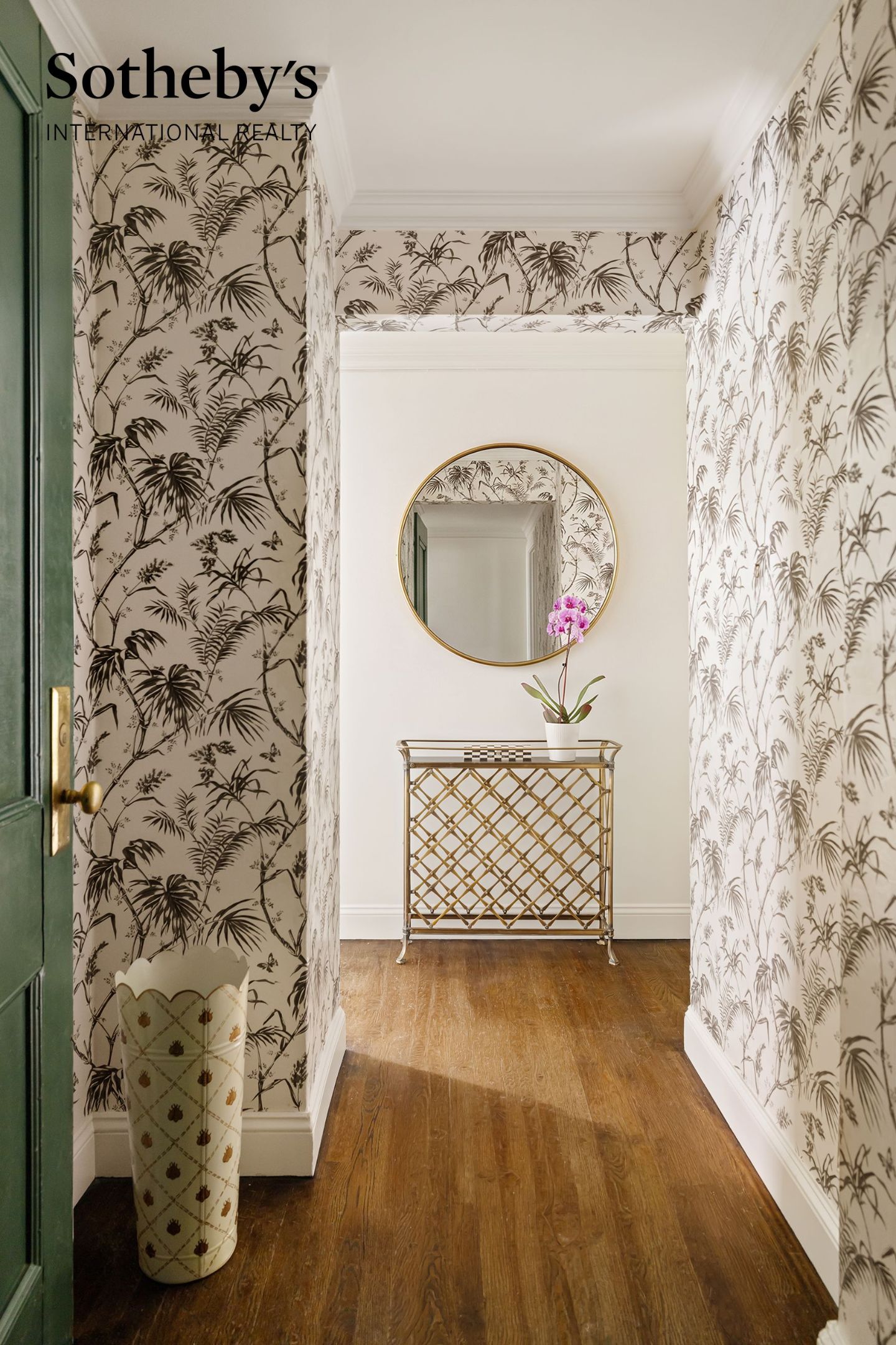 155 E 72nd Street 2D
