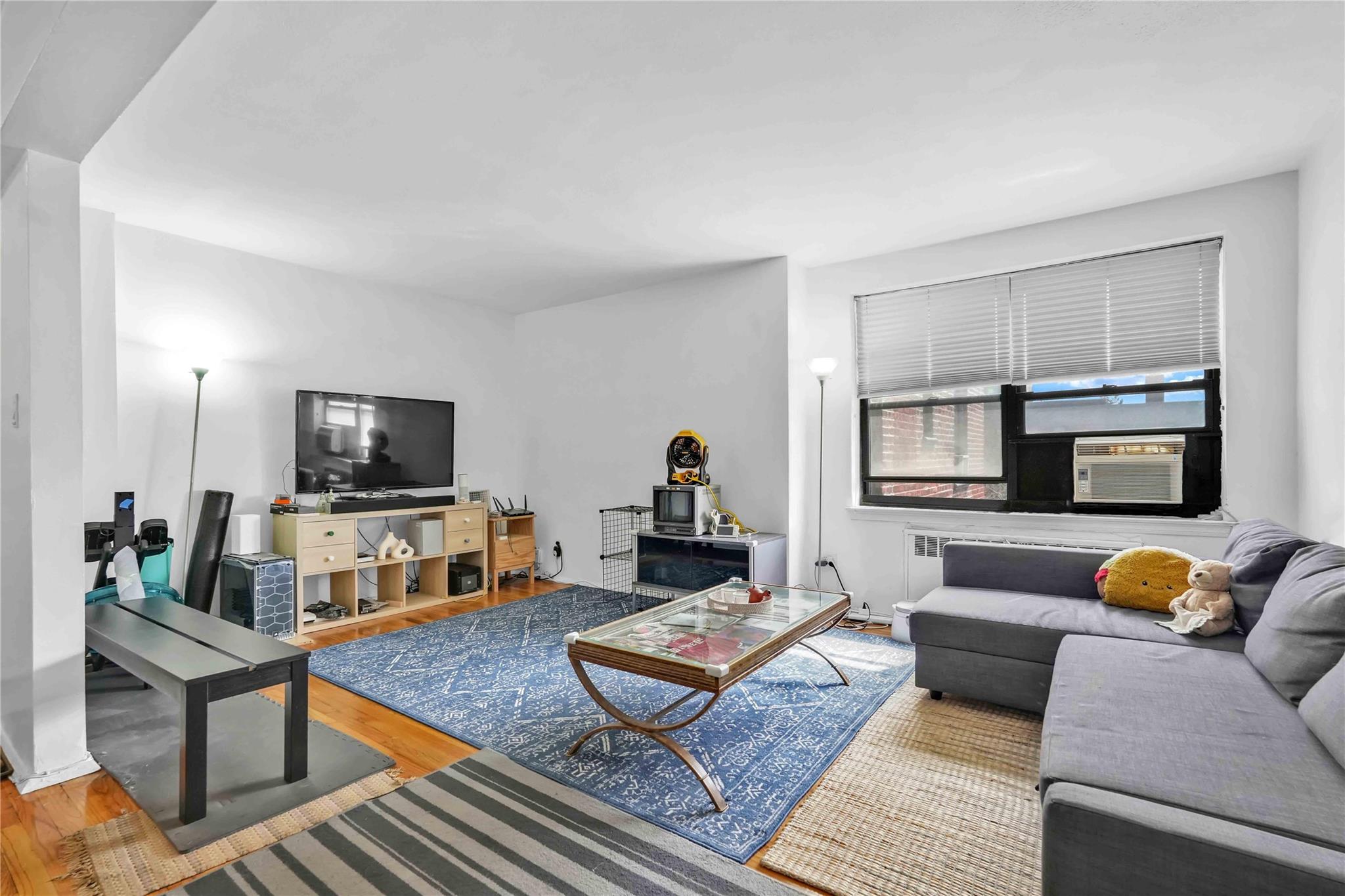 141-15 28th Avenue Unit: 6B