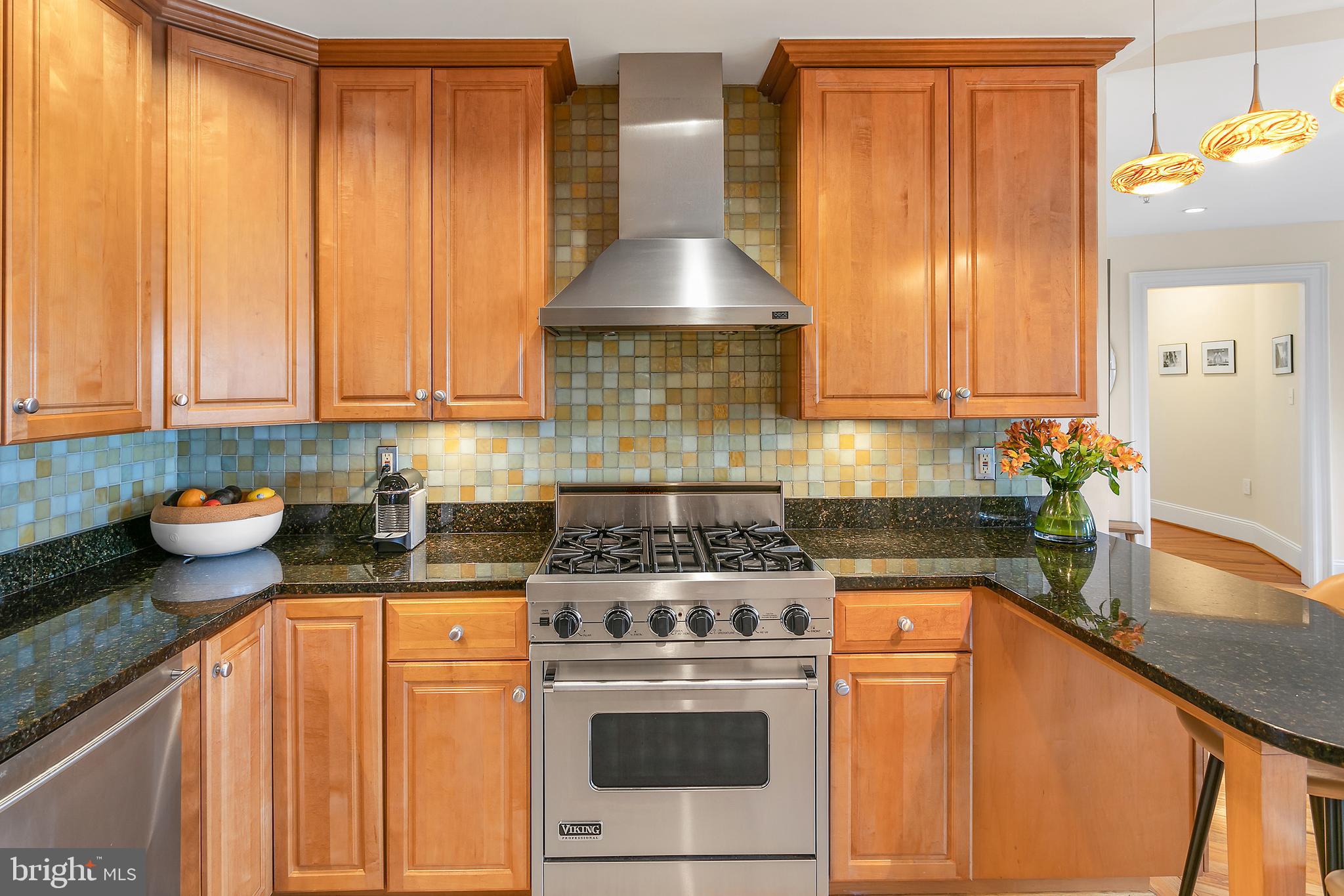1882 Columbia Rd NW #404