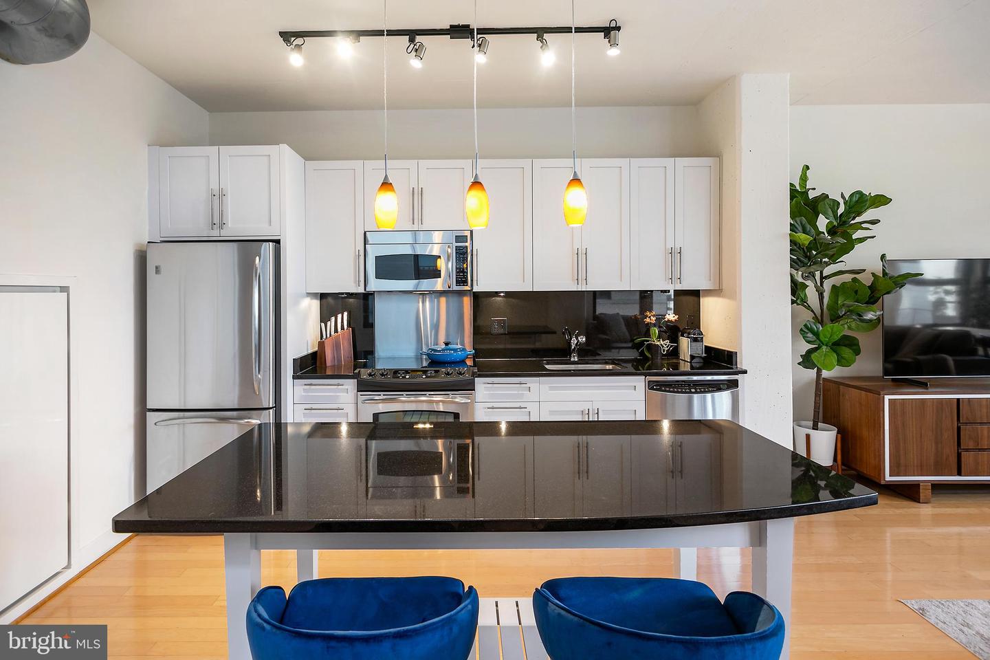 2125 14th St NW #317