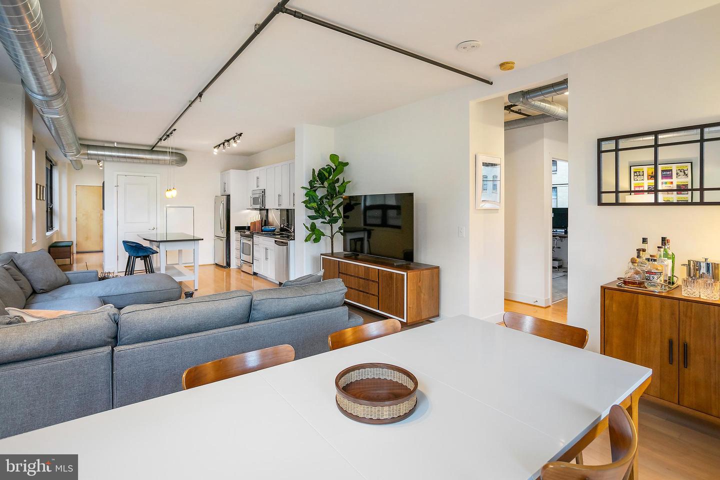 2125 14th St NW #317