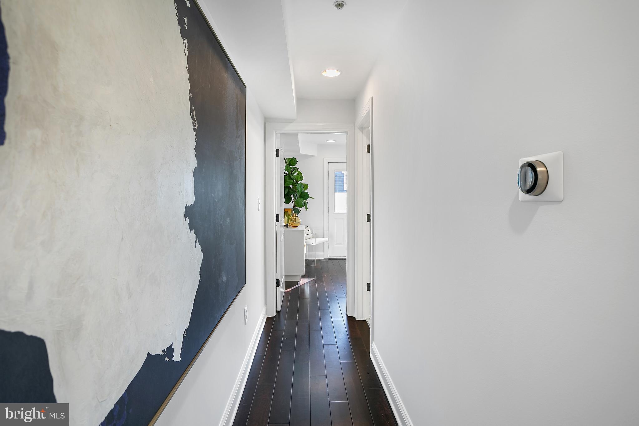 1433 K St SE #202