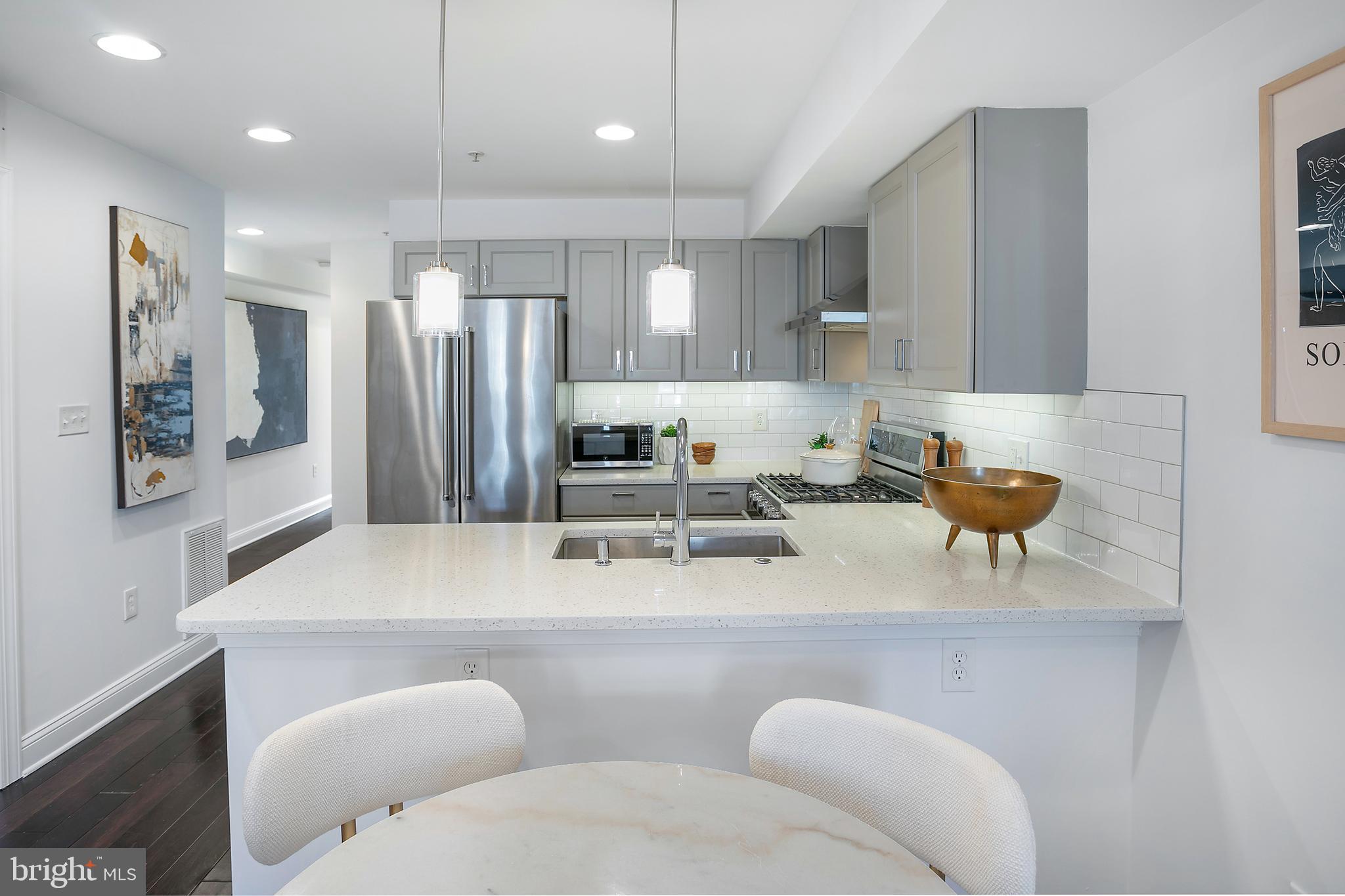 1433 K St SE #202