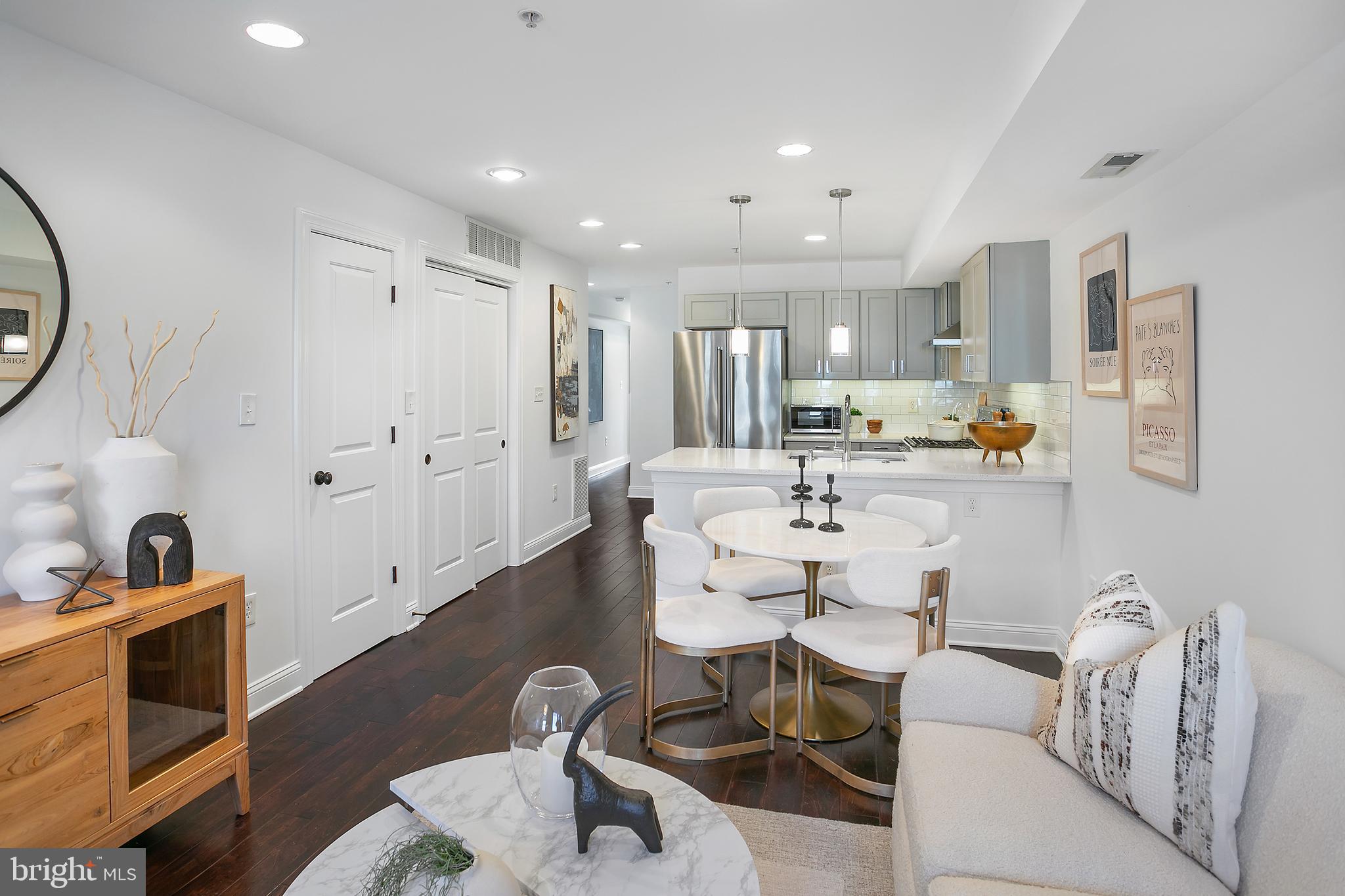1433 K St SE #202
