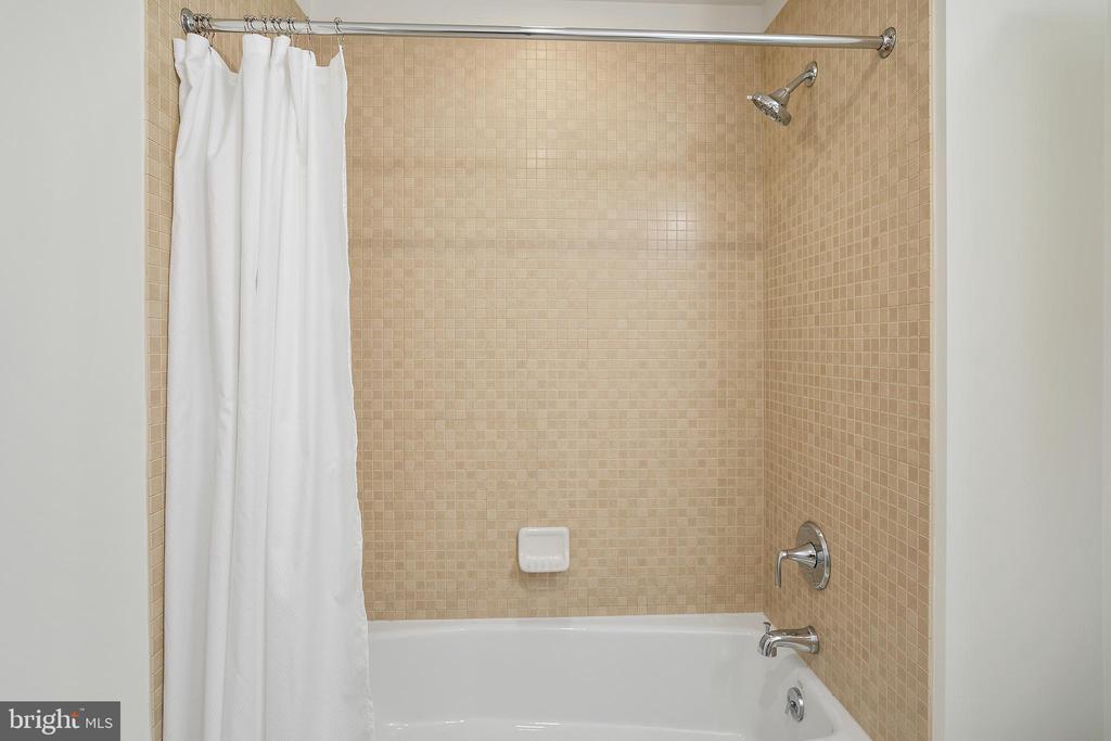 2125 14th St NW #718