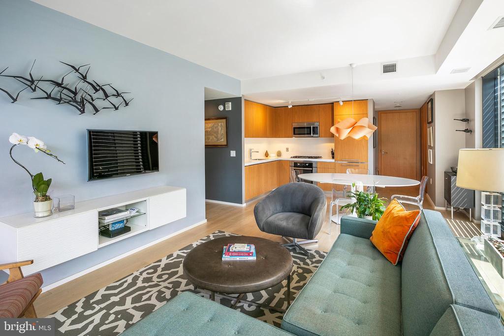 920 I STREET NW 814