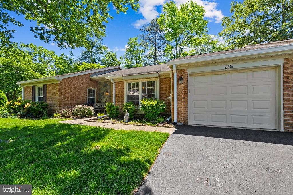 2516 North Haven Cv