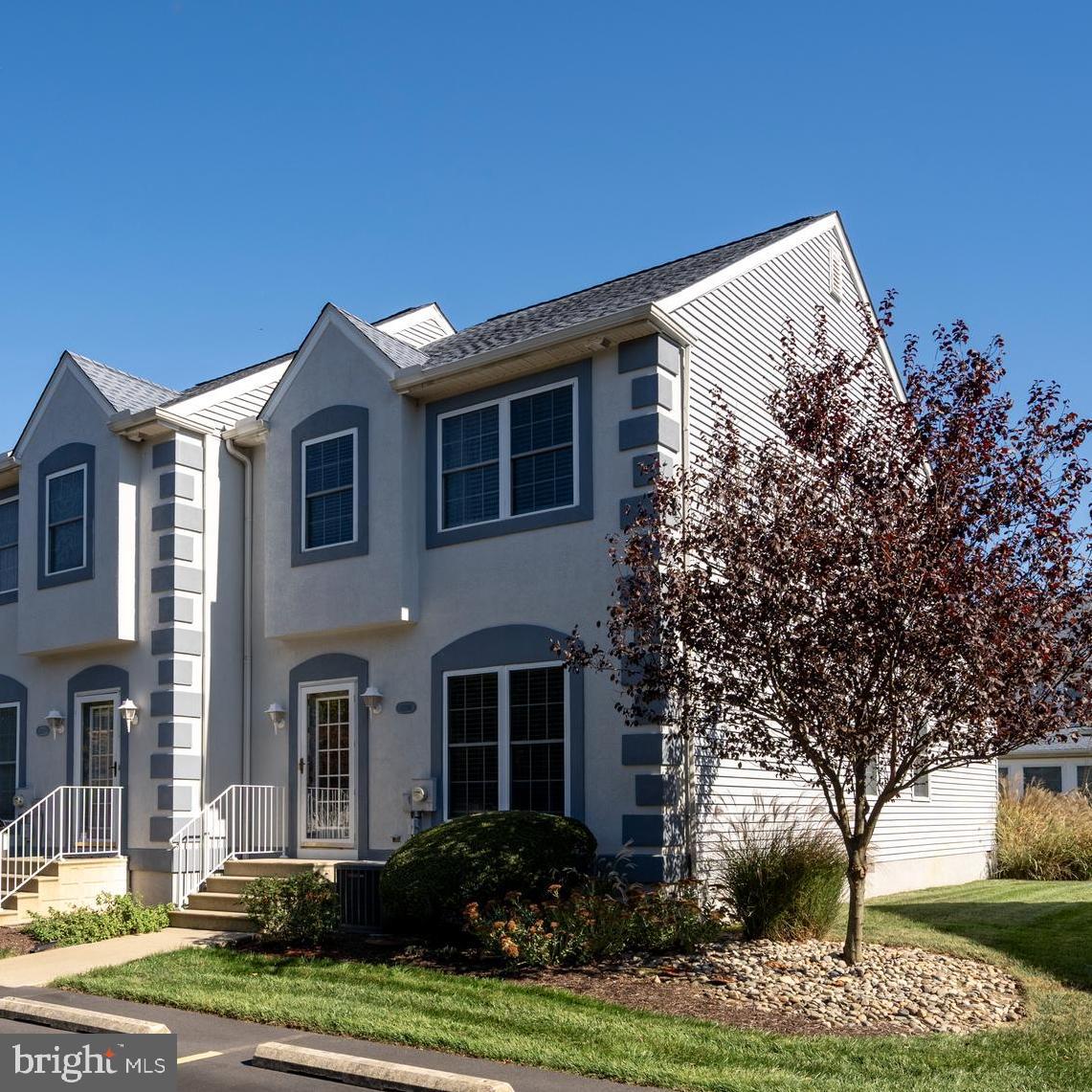 320 Blue Heron Dr #3206