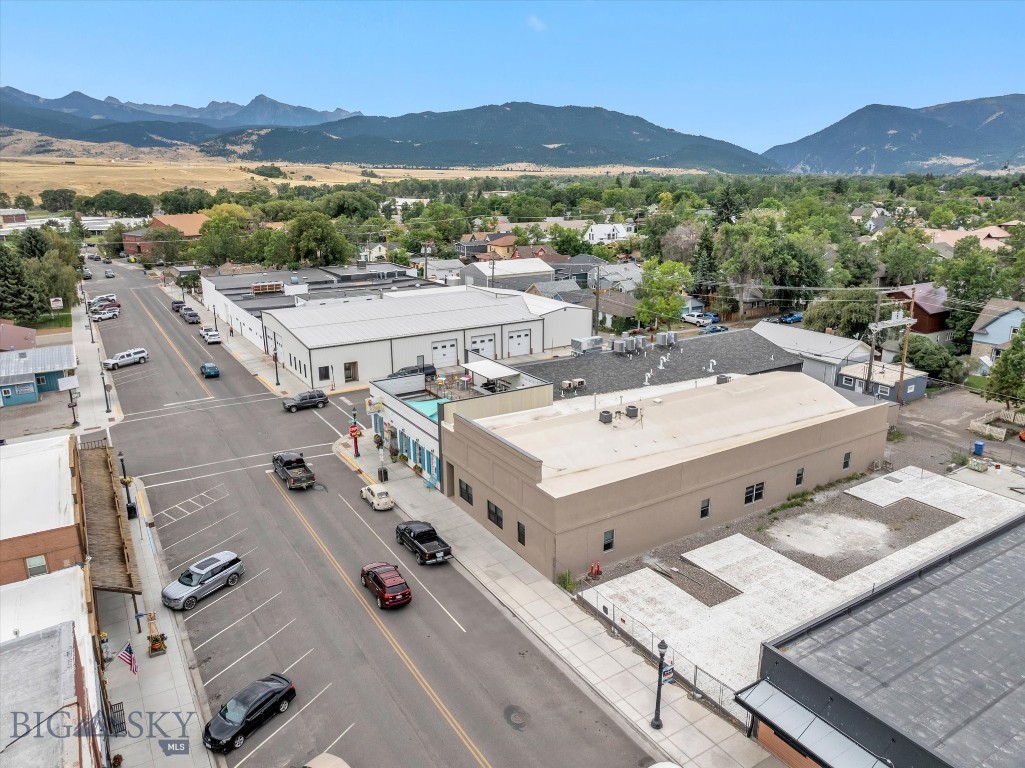 228 S Main Street 3
