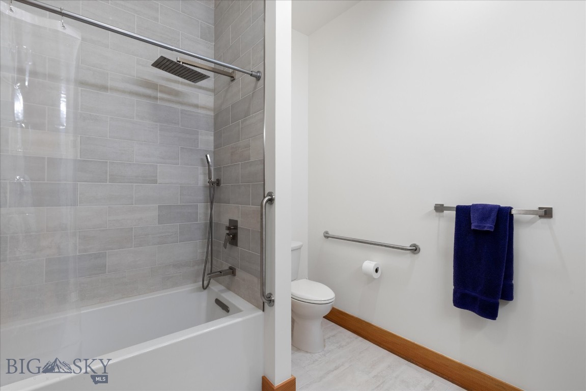 228 S Main Street 3