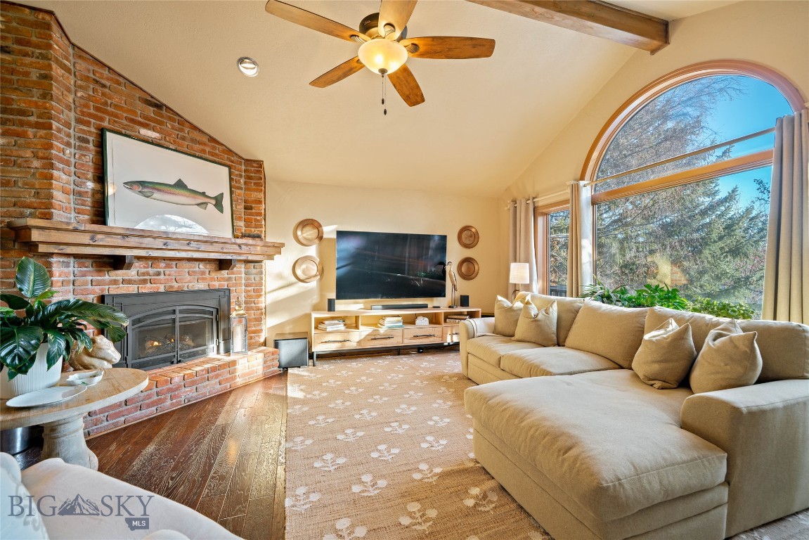 1757 Highland Boulevard 14